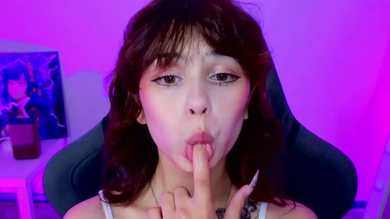 CoralineJones Adult Chat August 5, 2025