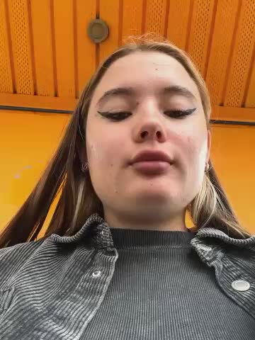 StephanieMur Adult Chat August 5, 2025