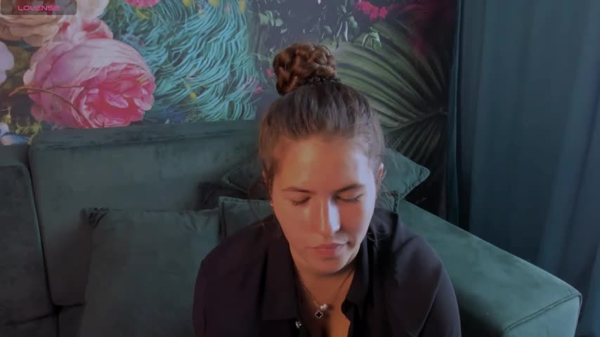 MiaMialani Adult Chat August 5, 2025