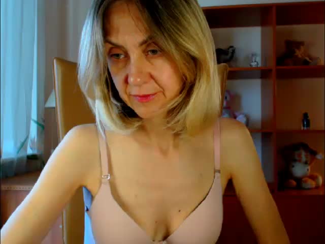 Tanya6547 Adult Chat August 5, 2025