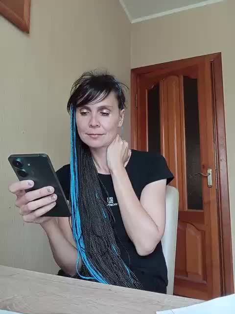 Hellenalonenochka Adult Chat August 5, 2025