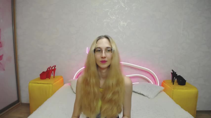 KlaryBrait Adult Chat August 5, 2025