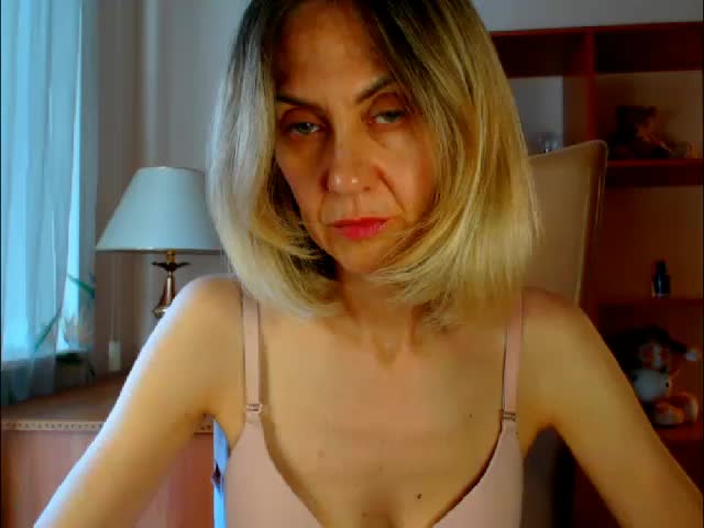 Tanya6547 Adult Chat August 5, 2025