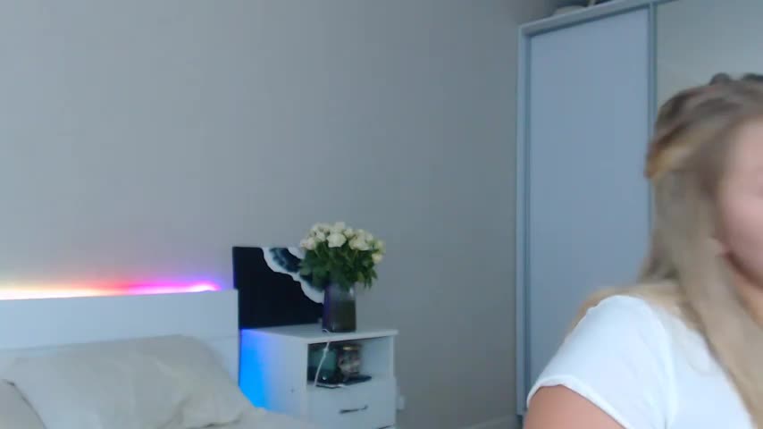 DIANAxxxDIAMOND Adult Chat August 5, 2025