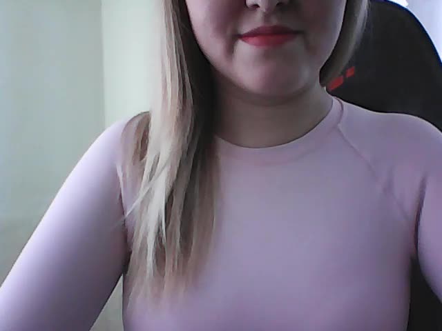 -Sweet-smile- Adult Chat August 5, 2025