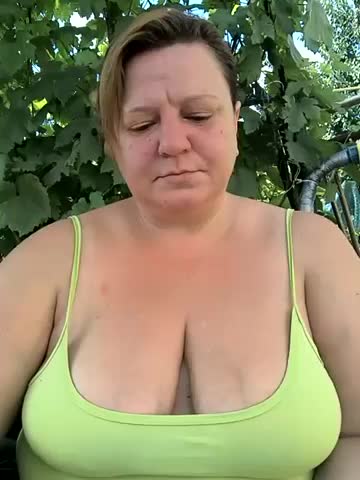 jusichka Adult Chat August 5, 2025