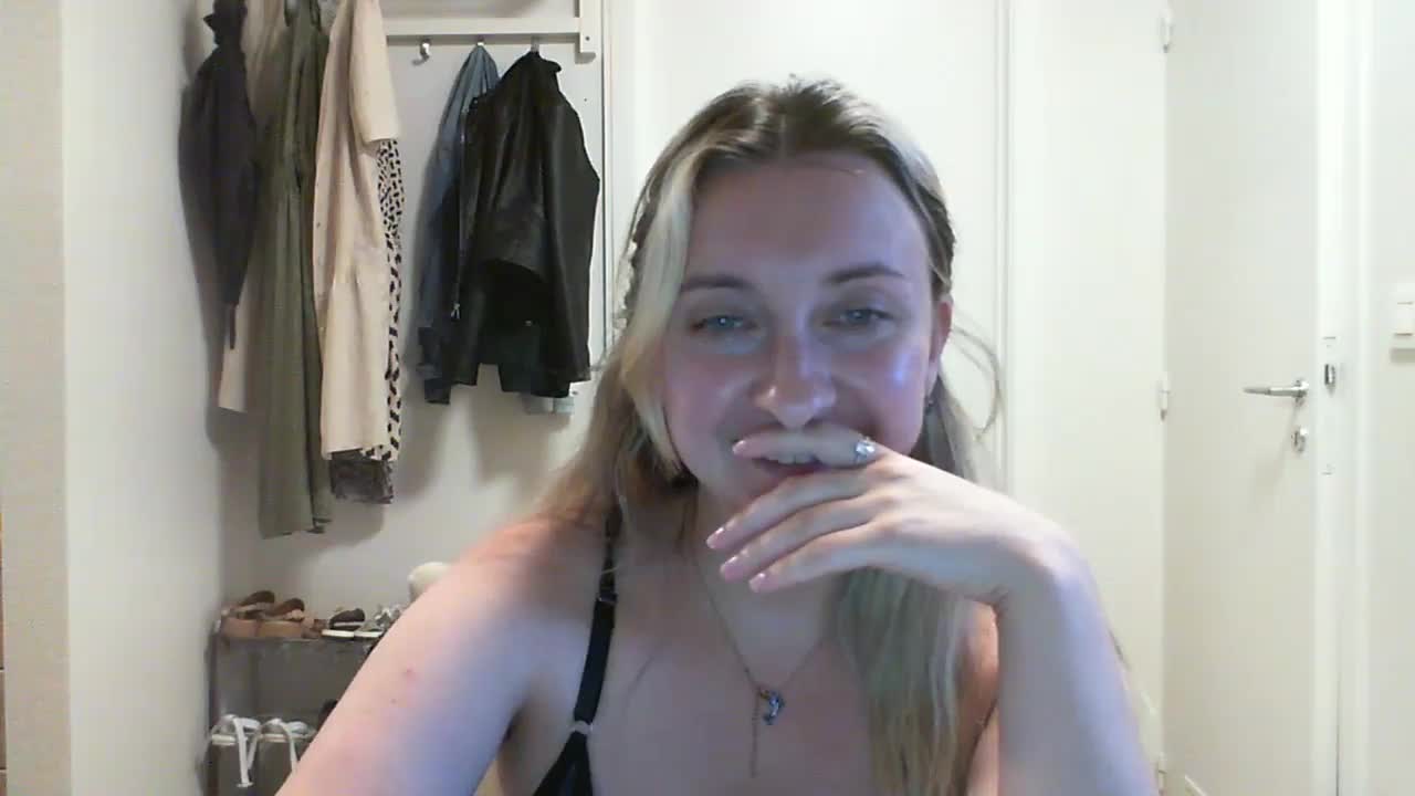 RuslanaFlower Adult Chat August 5, 2025