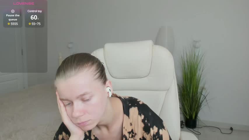 Azuma_Koko Adult Chat August 5, 2025