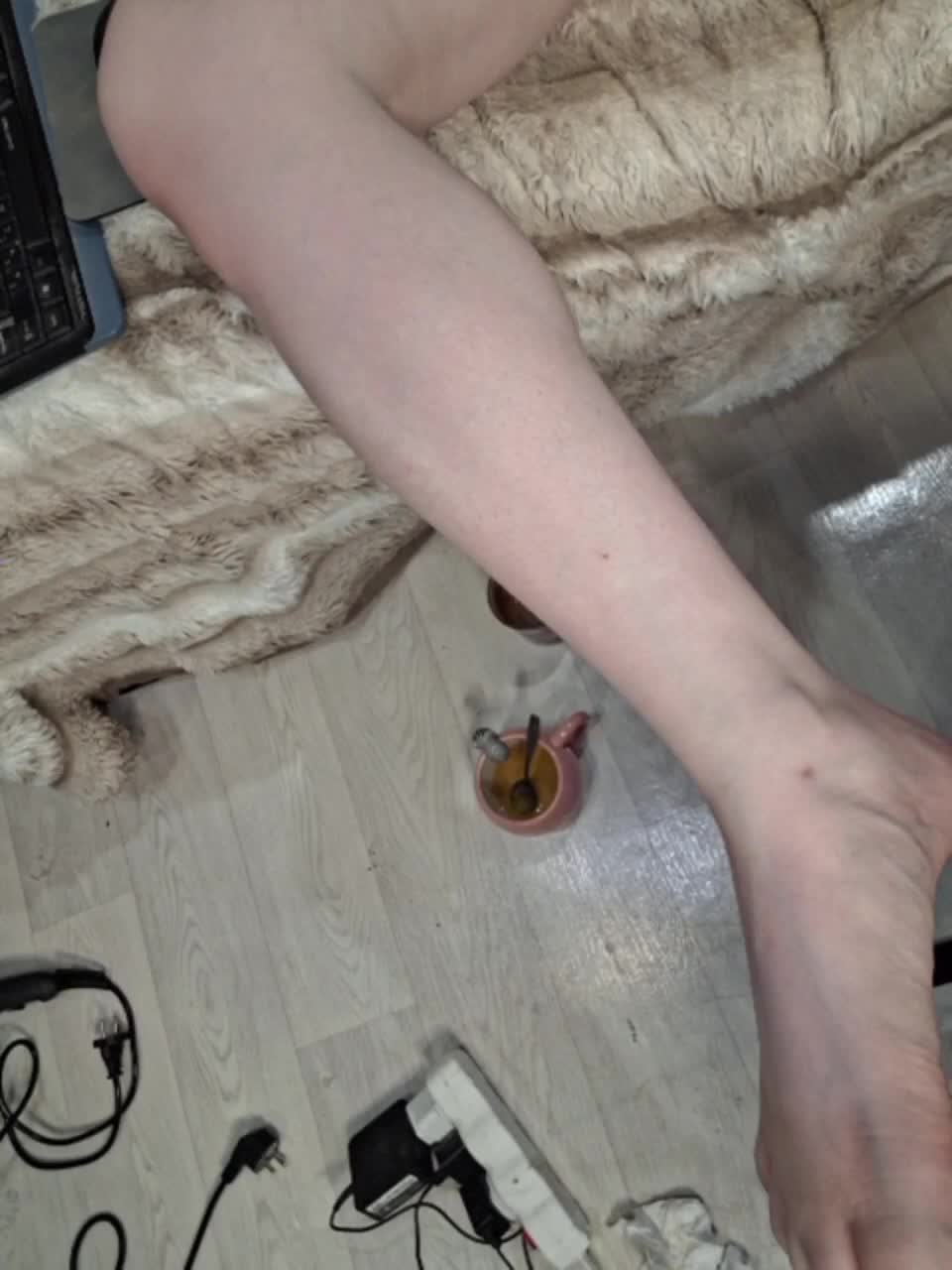 -scyrim- Adult Chat August 6, 2025