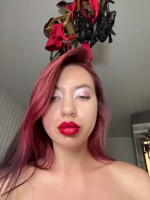 Lina69Femdom Adult Chat August 6, 2025