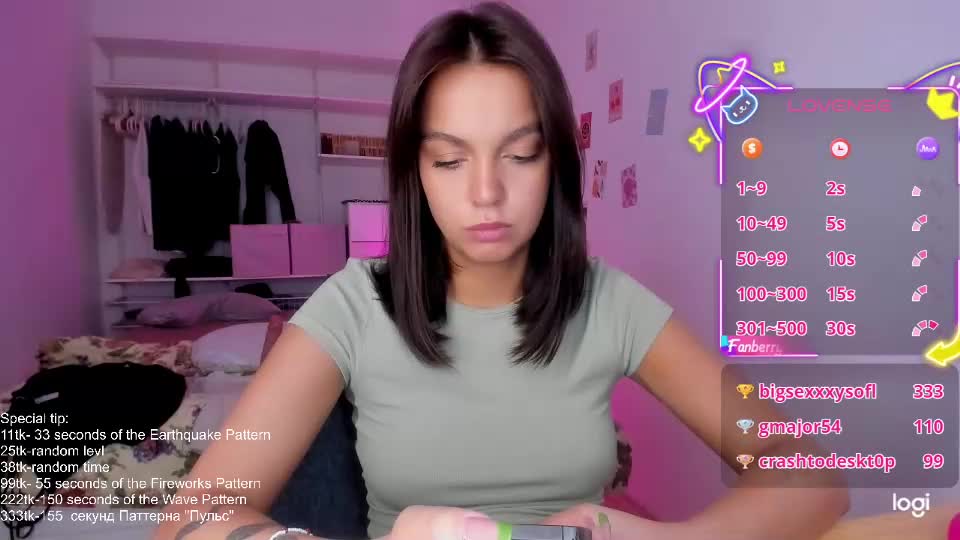 roshelle_xxx Adult Chat August 6, 2025