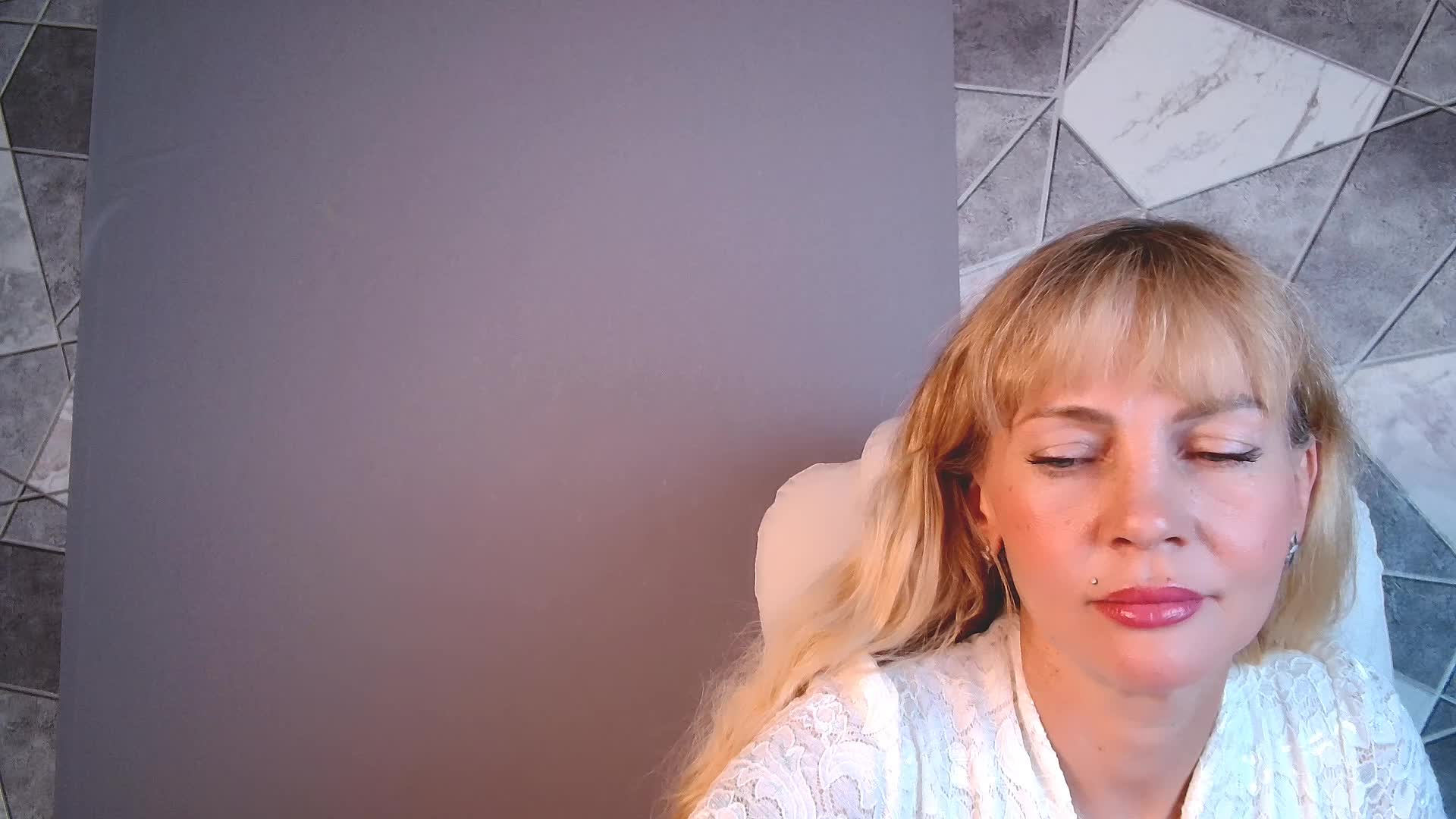 VeraFisher Adult Chat August 6, 2025