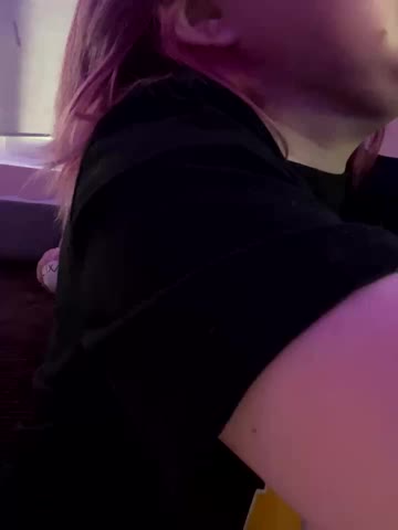 Sara_Robinson Adult Chat August 5, 2025