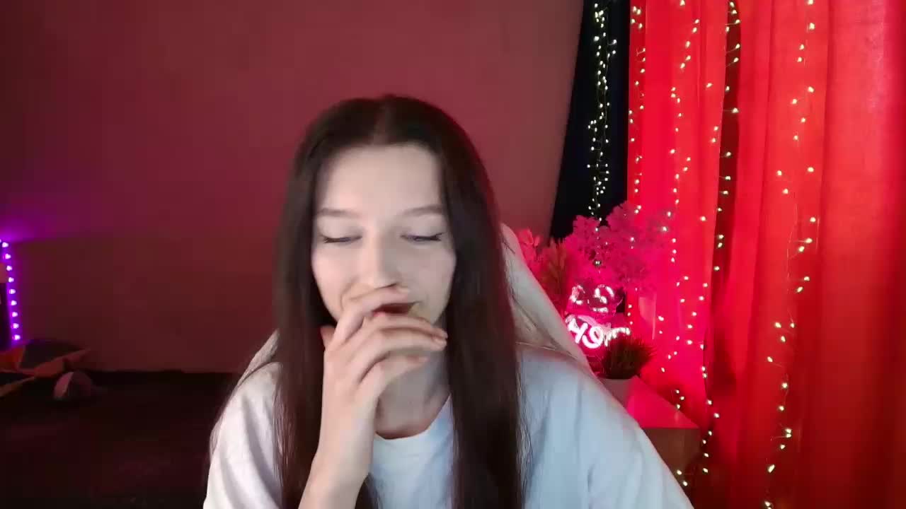 Klybnika_xx Adult Chat August 6, 2025