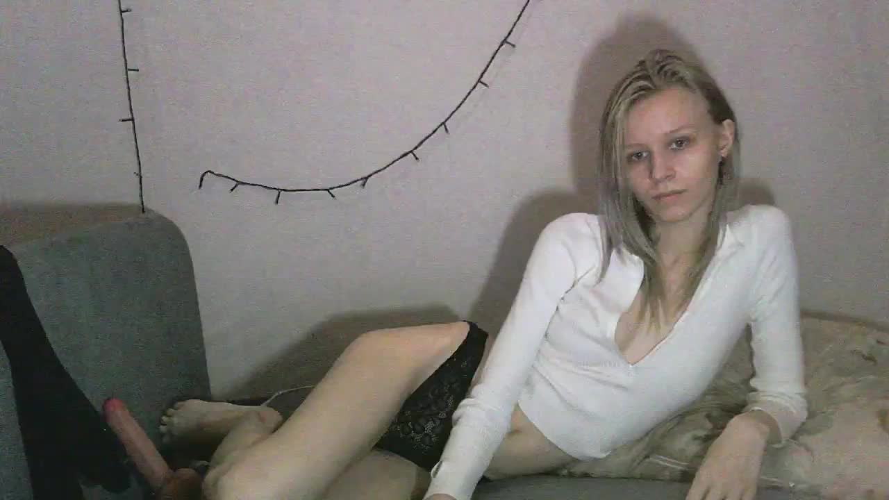 White-snow Adult Chat August 6, 2025