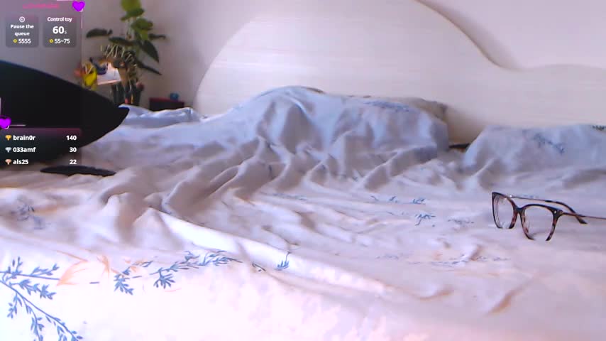 Ju-Hot Adult Chat August 5, 2025