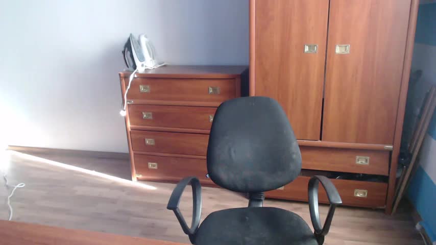 Butterfly_Lily Adult Chat August 5, 2025