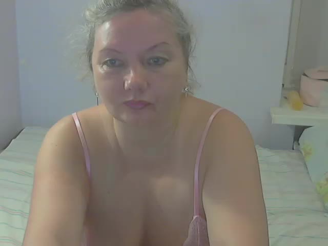 LucyAlexis Adult Chat August 6, 2025