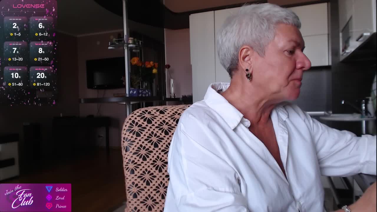 roxana-brooks Adult Chat August 6, 2025