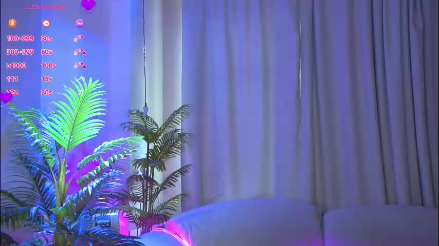 nikkisilk Adult Chat August 6, 2025