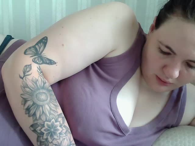 HollyXEva Adult Chat August 6, 2025