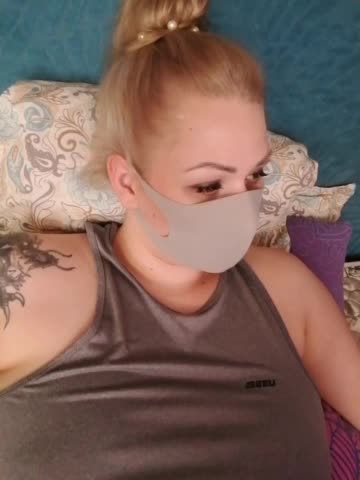 -Tiffany- Adult Chat August 6, 2025