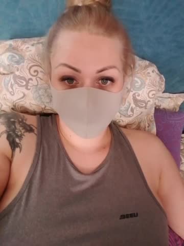 -Tiffany- Adult Chat August 6, 2025