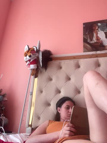 Flossy_Vettie Adult Chat August 5, 2025