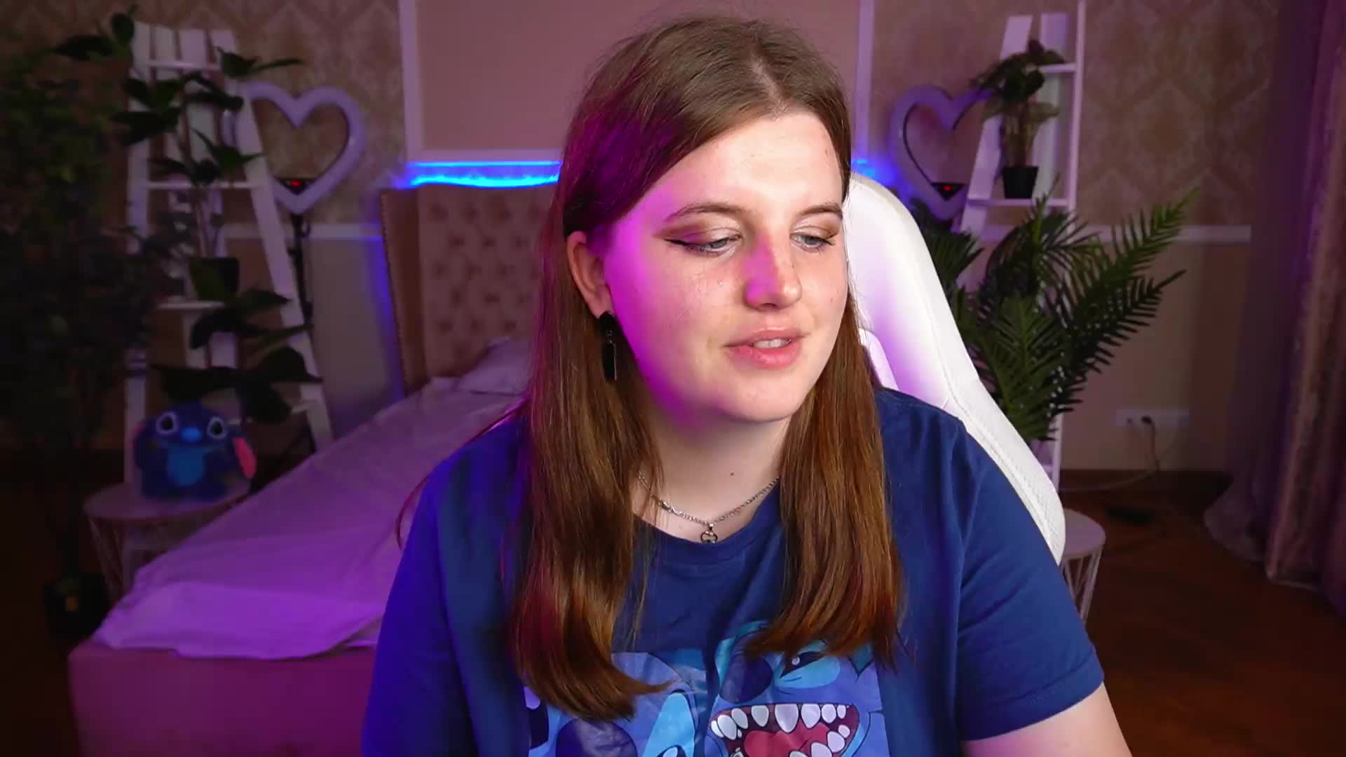 KristiMoons Adult Chat August 6, 2025