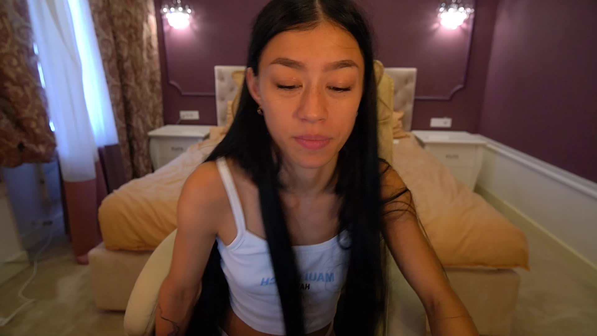 FataleNellie Adult Chat August 6, 2025