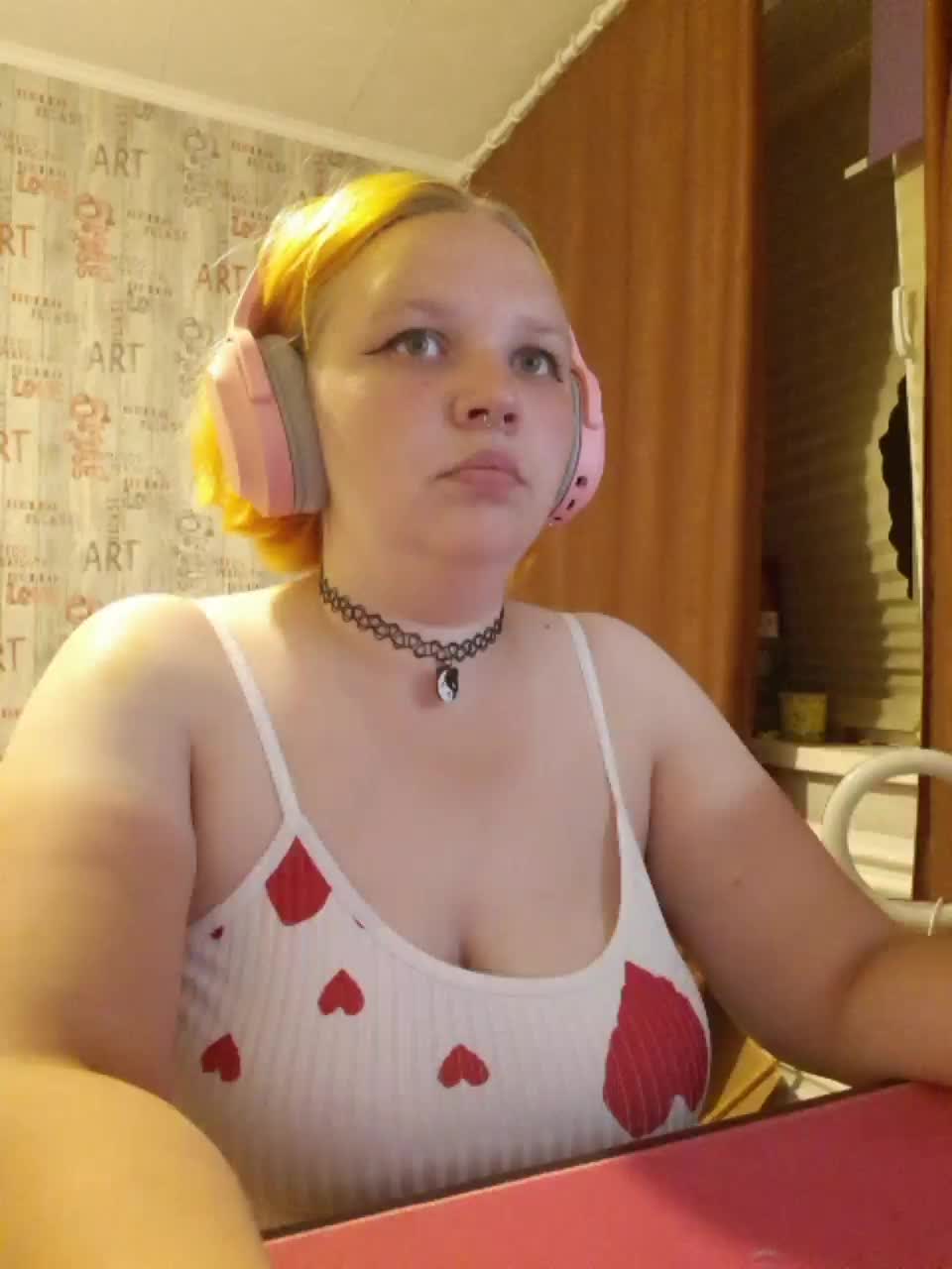 -MeooW- Adult Chat August 6, 2025