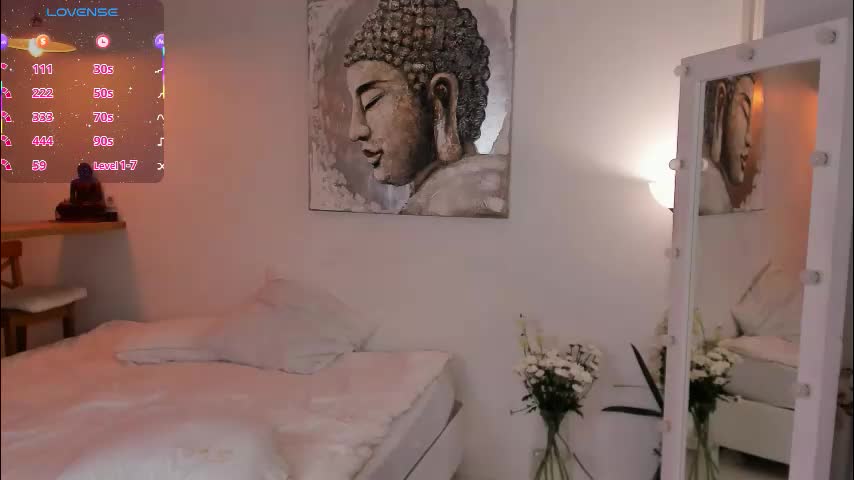 lili_and_niki Adult Chat August 6, 2025