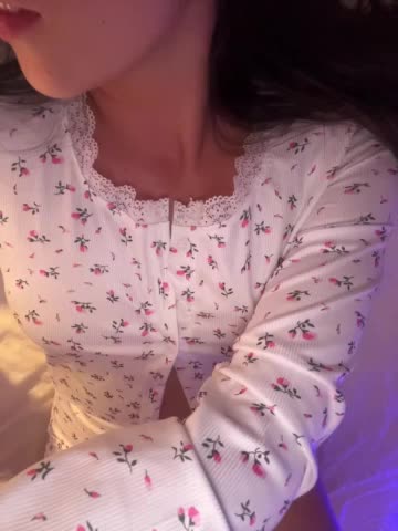 _IIII_ Adult Chat August 6, 2025