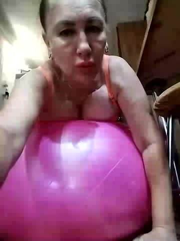 lindaledi2 Adult Chat August 6, 2025