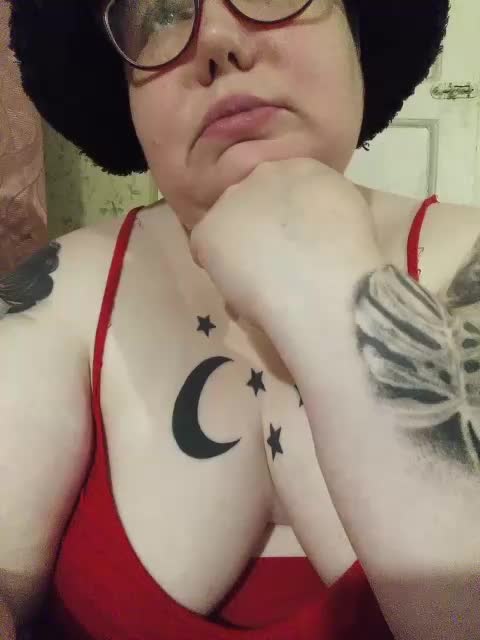 Svetlanka86 Adult Chat August 6, 2025