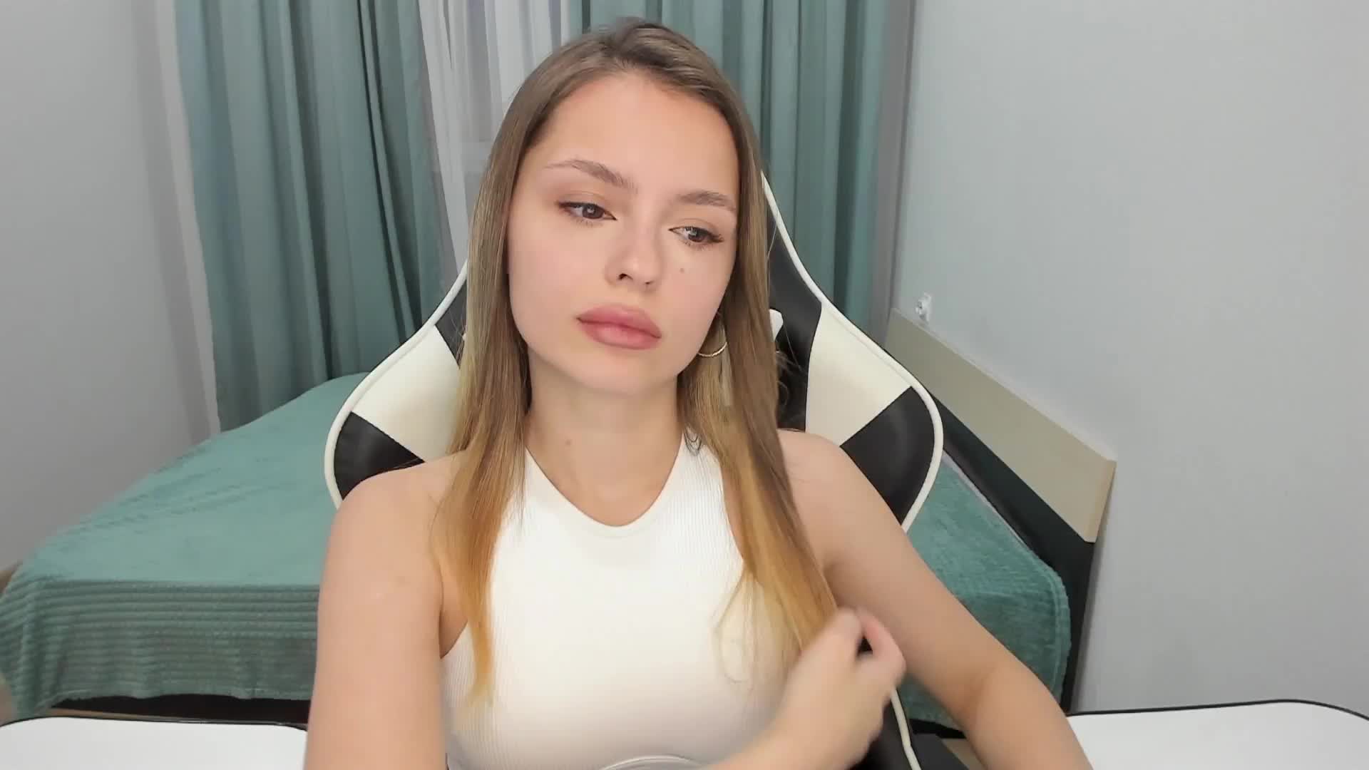 EmilySkout Adult Chat August 6, 2025