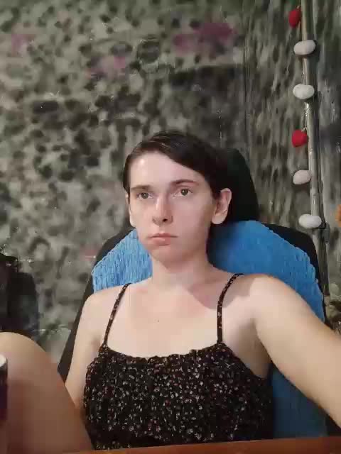 Your_Kitty Adult Chat August 6, 2025