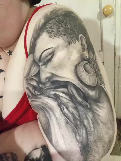 Svetlanka86 Adult Chat August 6, 2025