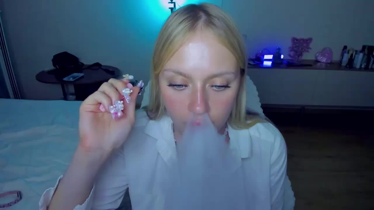 MindyKally Adult Chat August 6, 2025