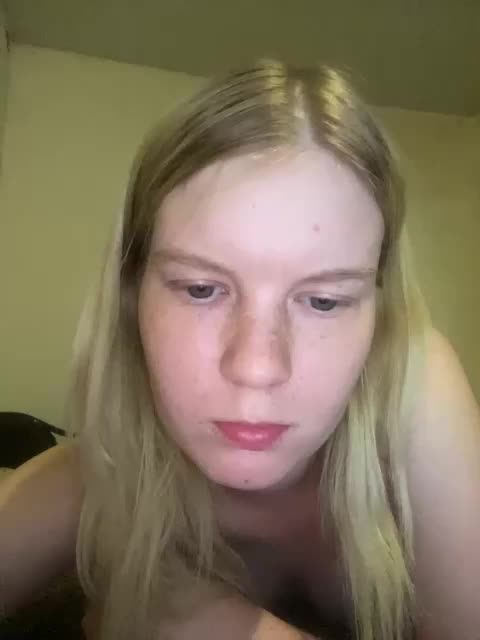 Amelia2004 Adult Chat August 6, 2025