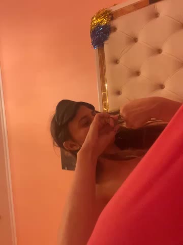 Flossy_Vettie Adult Chat August 6, 2025