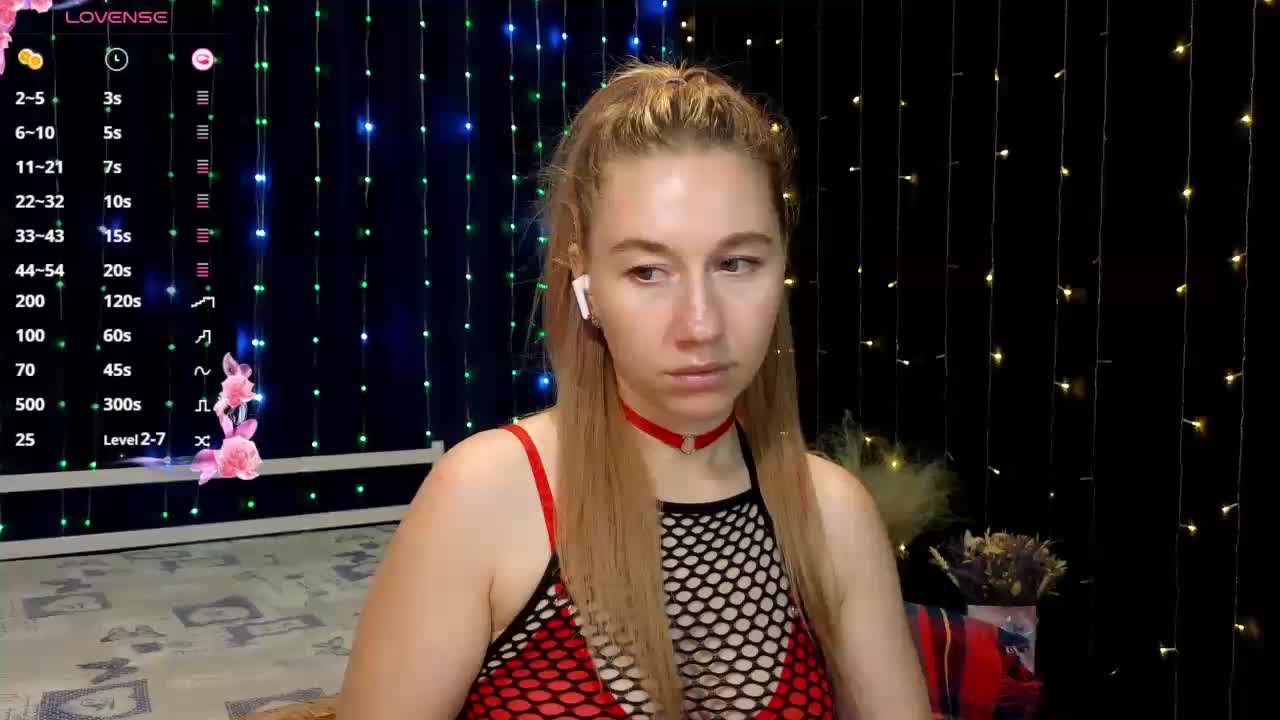 kiskaWEDNESDAY Adult Chat August 6, 2025