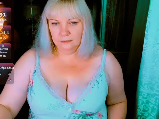 kayribbons Adult Chat August 6, 2025