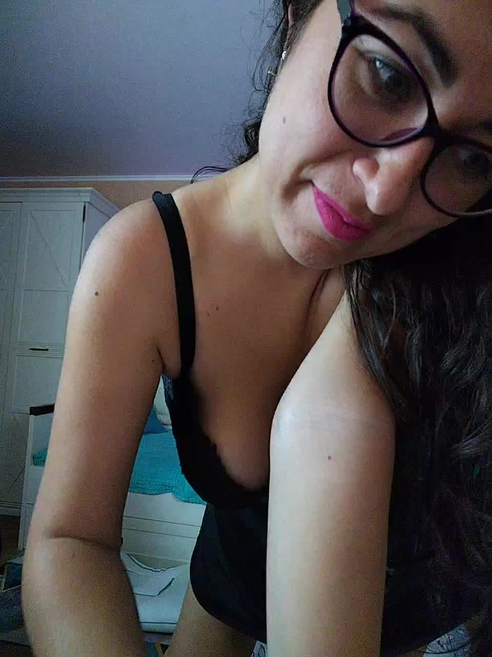 AlicaSmit Adult Chat August 6, 2025