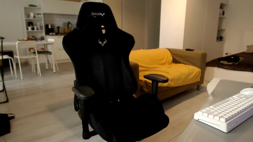 brrritney Adult Chat August 6, 2025