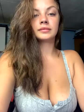 Sweeeeet_Candy Adult Chat August 6, 2025