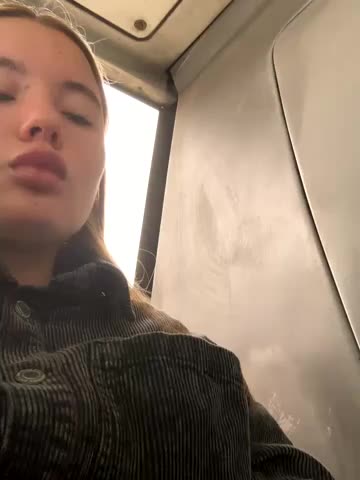 StephanieMur Adult Chat August 6, 2025