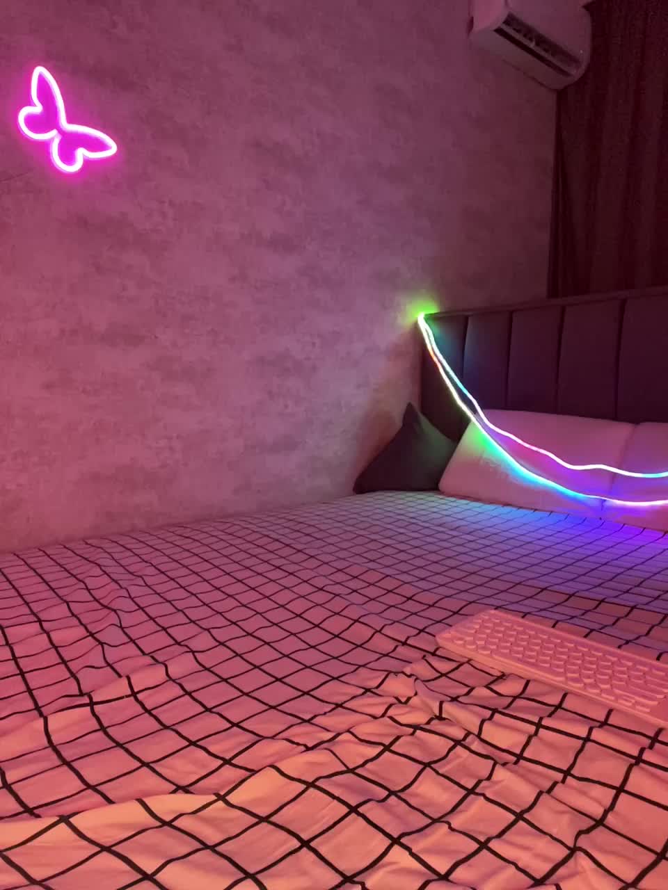 ButttFly Adult Chat August 6, 2025