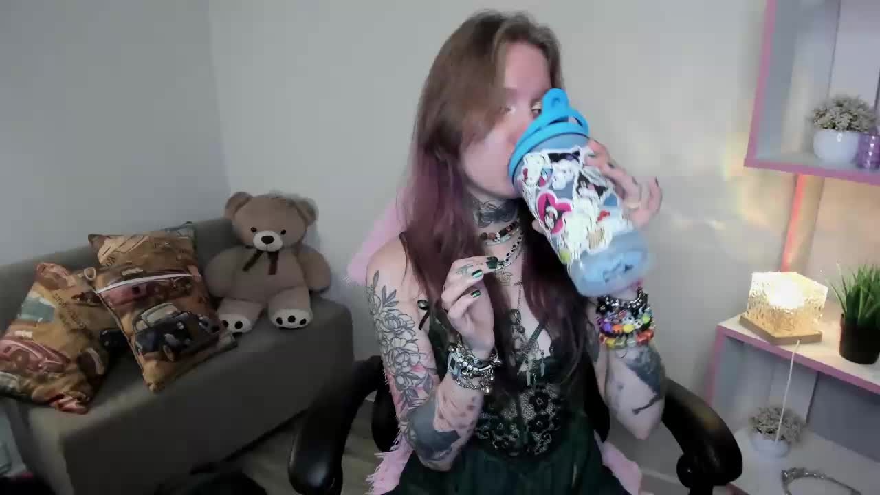 Mary-Xextra Adult Chat August 6, 2025