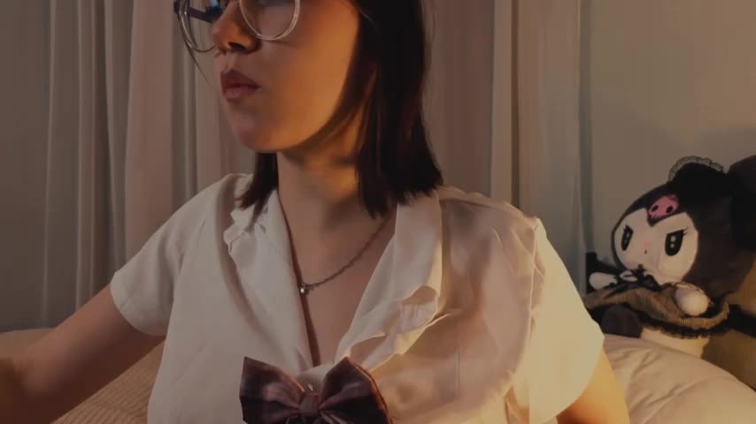 Mia_Luw Adult Chat August 6, 2025